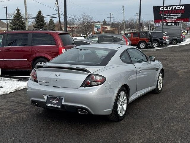 2008 Hyundai Tiburon - Image 5 of 17