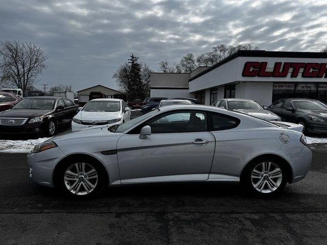 2008 Hyundai Tiburon - Image 8 of 17