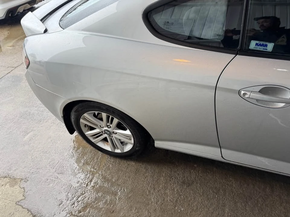 2008 Hyundai Tiburon - Image 3 of 7