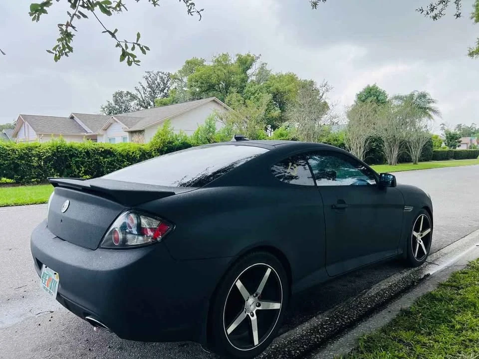 2008 Hyundai Tiburon - Image 9 of 16