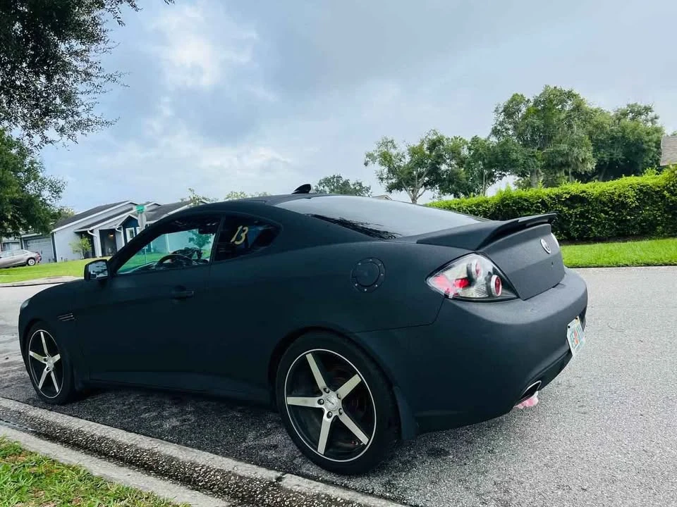 2008 Hyundai Tiburon - Image 9 of 18
