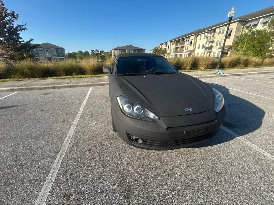 2008 Hyundai Tiburon - Image 2 of 20