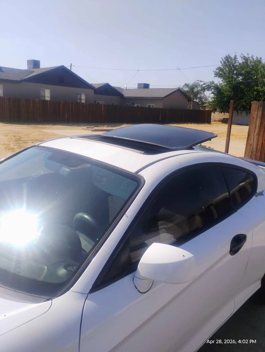 2008 Hyundai Tiburon - Image 7 of 13