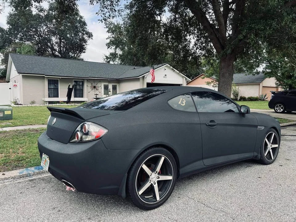 2008 Hyundai Tiburon - Image 8 of 19