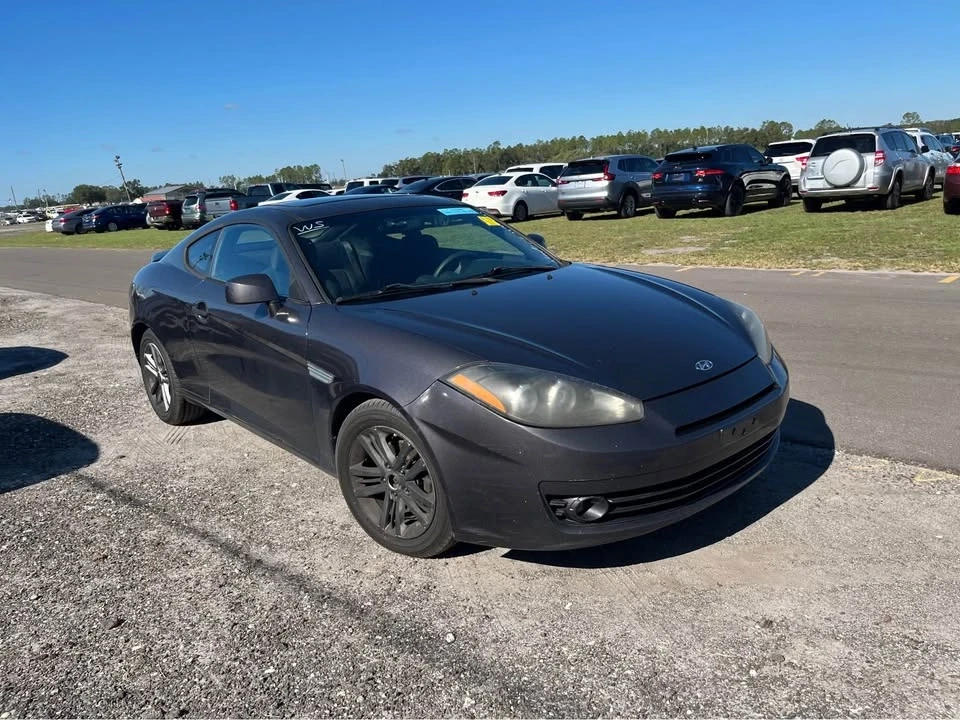 2008 Hyundai Tiburon - Image 4 of 8