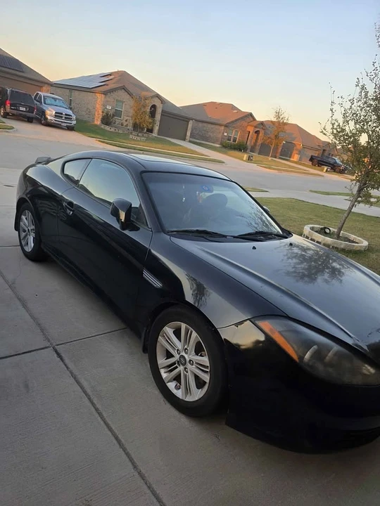 2008 Hyundai Tiburon - Image 5 of 5