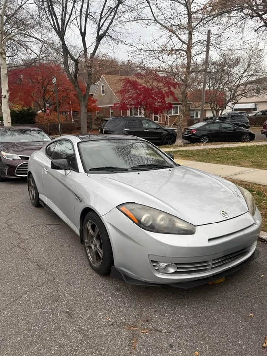 2008 Hyundai Tiburon - Image 3 of 6