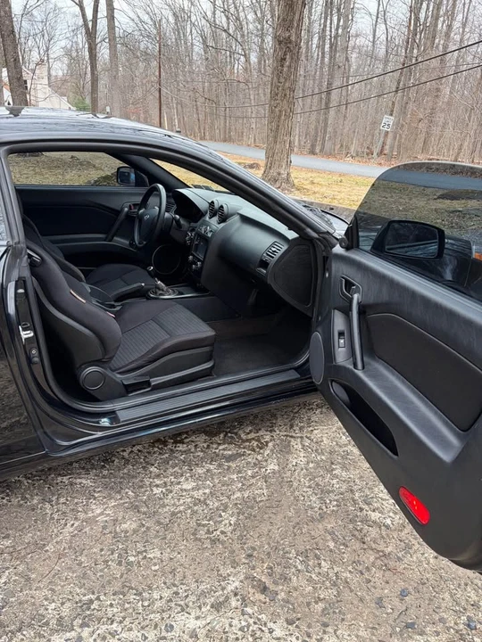 2008 Hyundai Tiburon - Image 9 of 13