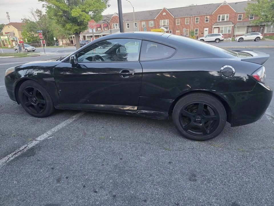 2008 Hyundai Tiburon - Image 12 of 20