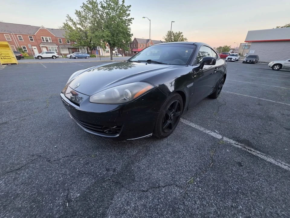 2008 Hyundai Tiburon - Image 8 of 20