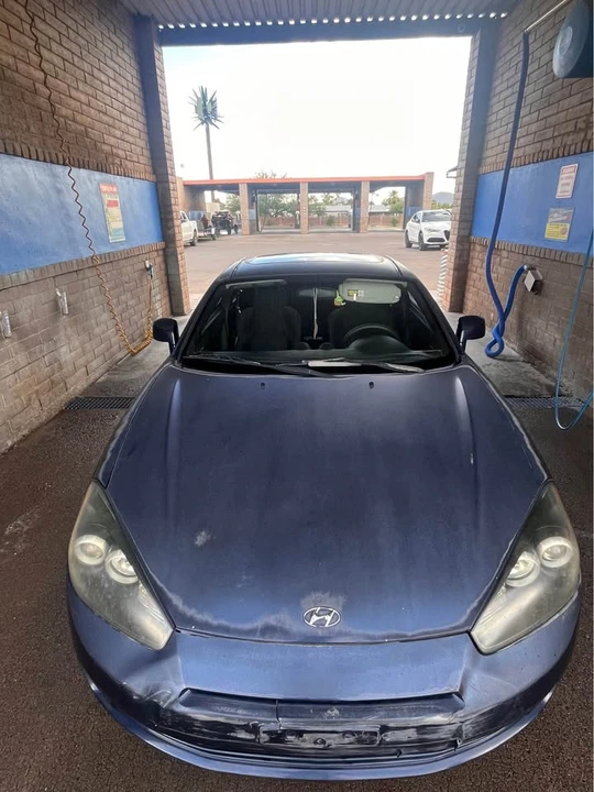2008 Hyundai Tiburon - Image 4 of 8