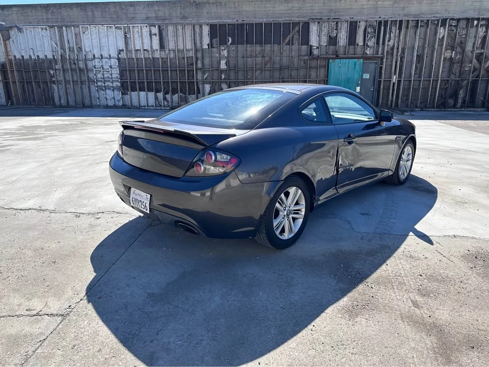 2008 Hyundai Tiburon - Image 5 of 13