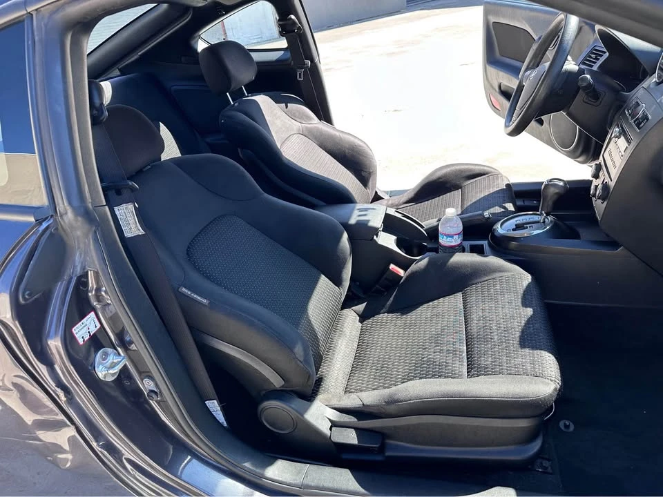 2008 Hyundai Tiburon - Image 11 of 13