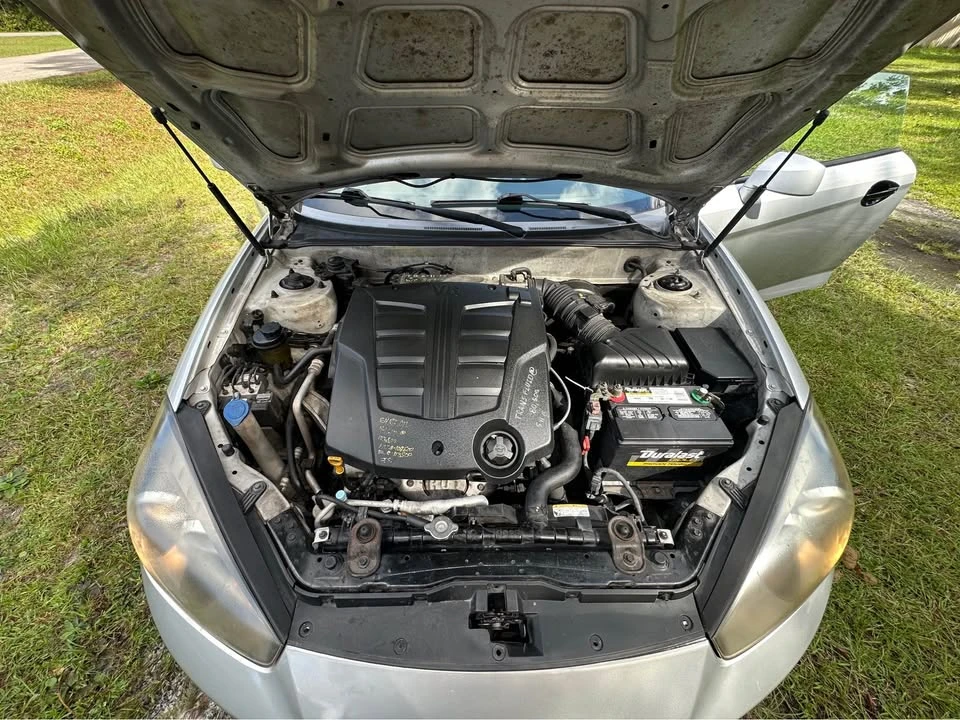 2008 Hyundai Tiburon - Image 9 of 20