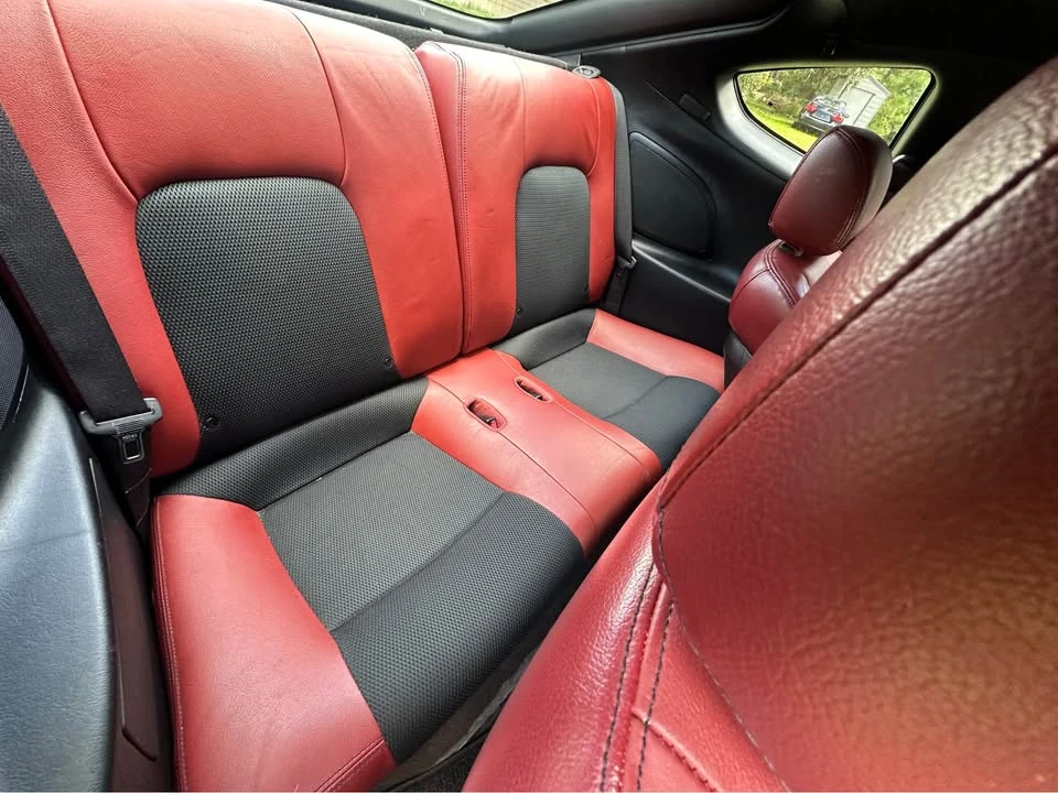 2008 Hyundai Tiburon - Image 12 of 20