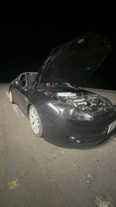 2008 Hyundai Tiburon - Image 2 of 7