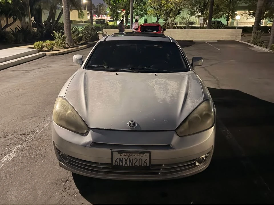 2008 Hyundai Tiburon - Image 5 of 8
