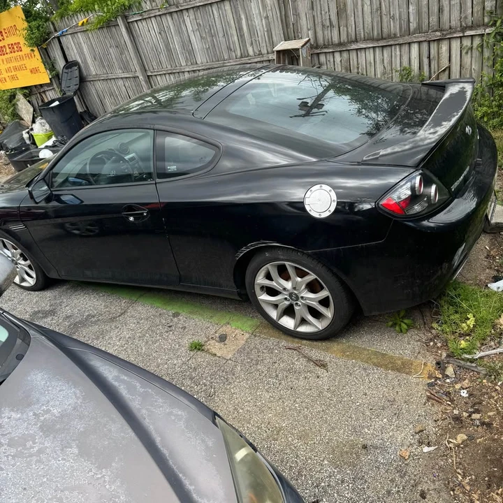2008 Hyundai Tiburon - Image 3 of 5