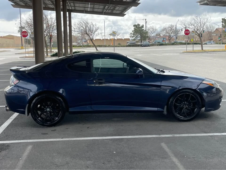 2008 Hyundai Tiburon - Image 10 of 20