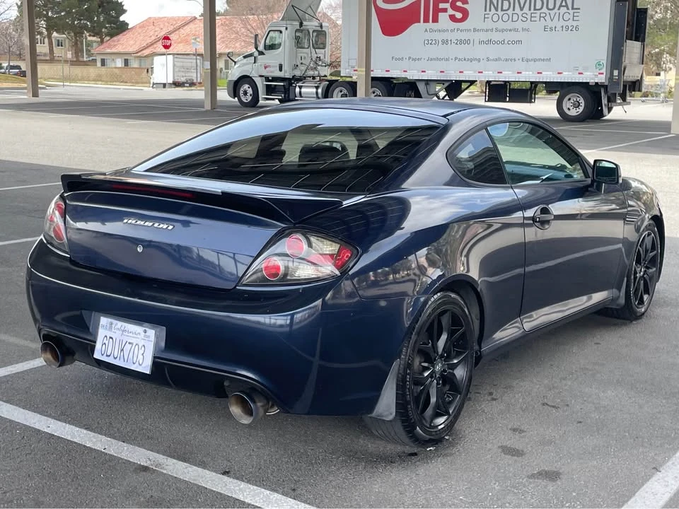 2008 Hyundai Tiburon - Image 11 of 20
