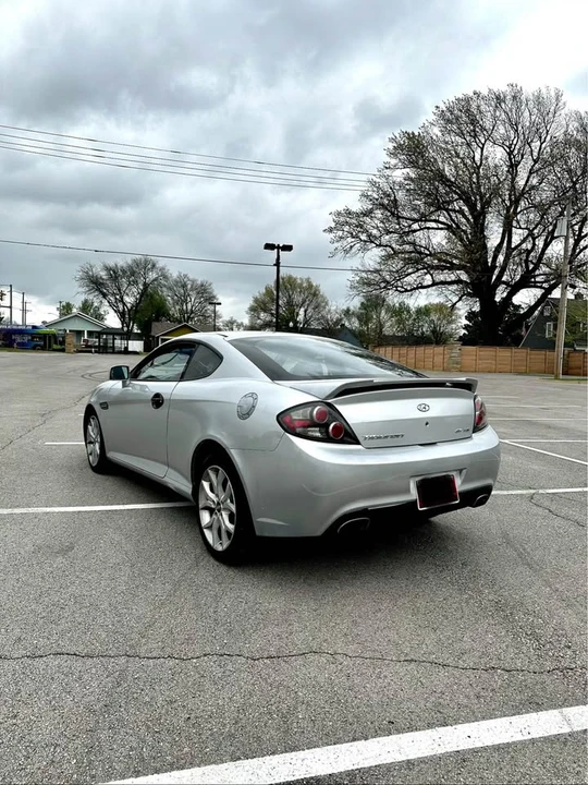 2008 Hyundai Tiburon - Image 4 of 9