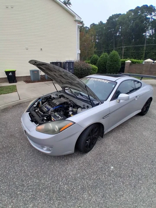 2008 Hyundai Tiburon - Image 5 of 10