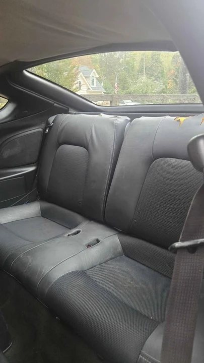 2008 Hyundai Tiburon - Image 6 of 8