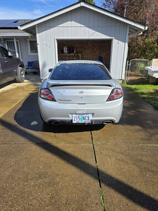 2008 Hyundai Tiburon - Image 3 of 7