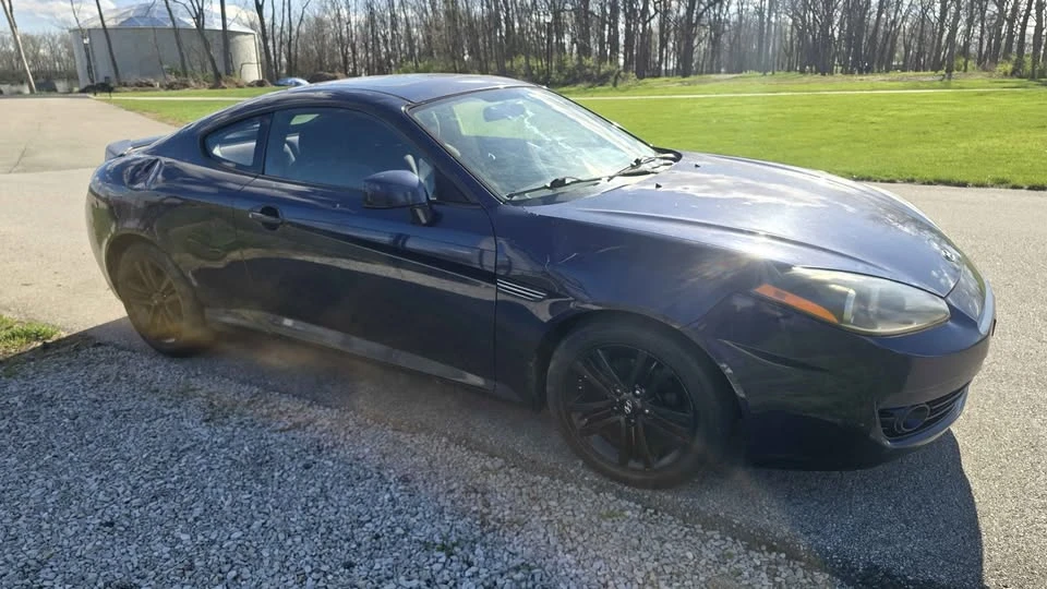 2008 Hyundai Tiburon - Image 3 of 14