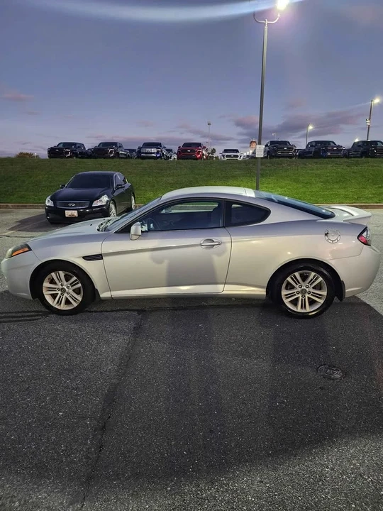 2008 Hyundai Tiburon - Image 5 of 20