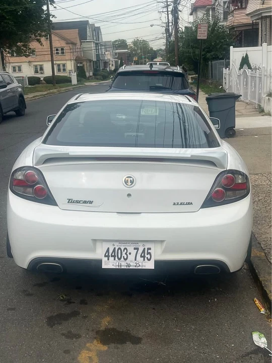 2008 Hyundai Tiburon - Image 3 of 4