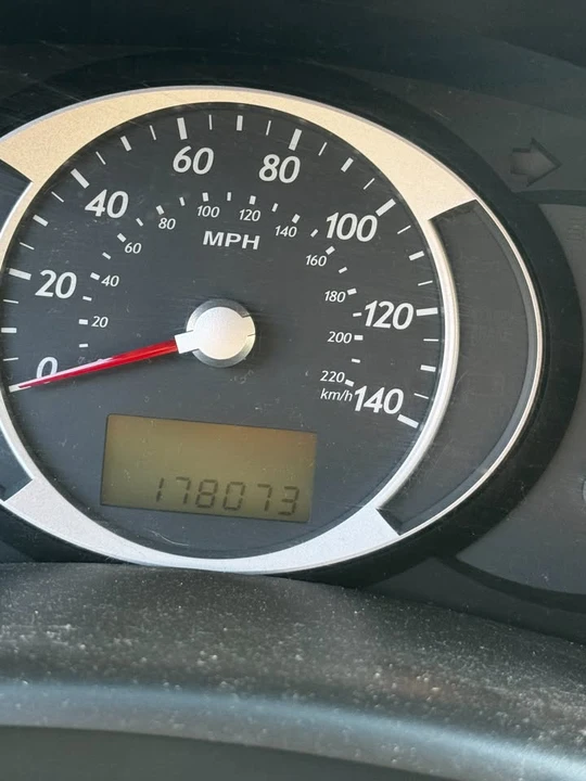 2008 Hyundai Tucson - Image 5 of 7