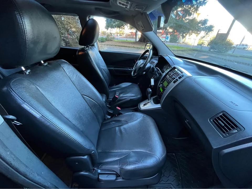 2008 Hyundai Tucson - Image 8 of 19