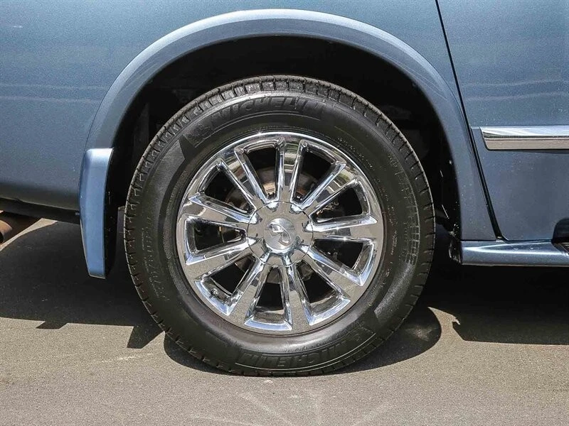 2008 Infiniti QX80 - Image 12 of 21