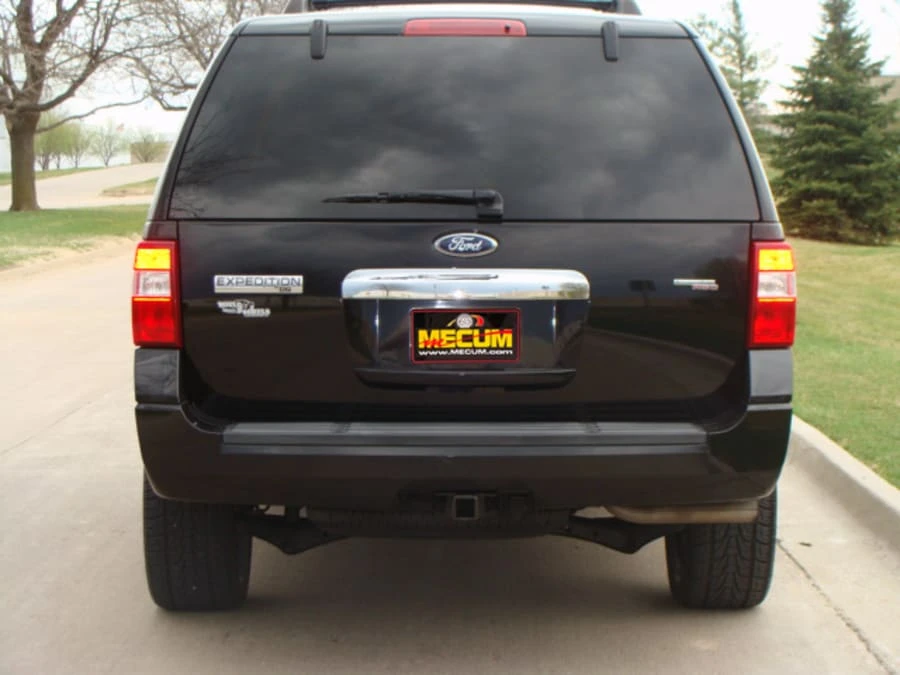 2008 Imperial - Image 11 of 12