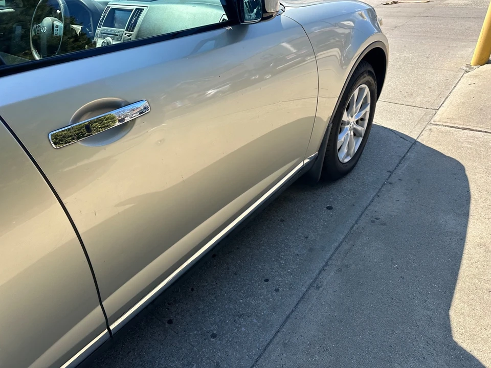 2008 Infiniti FX 1st Gen - Image 16 of 30