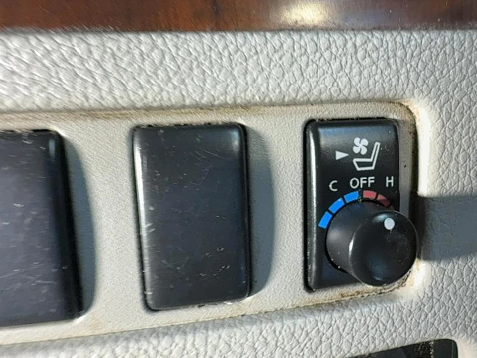 2008 Infiniti M 3rd Gen - Image 29 of 31