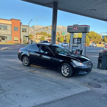 2008 Infiniti QX30 Luxe Sport Utility 4D