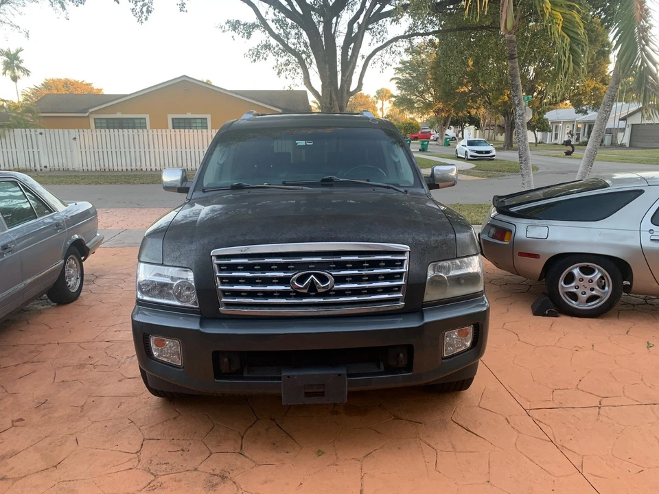 2008 Infiniti QX80 - Image 2 of 19