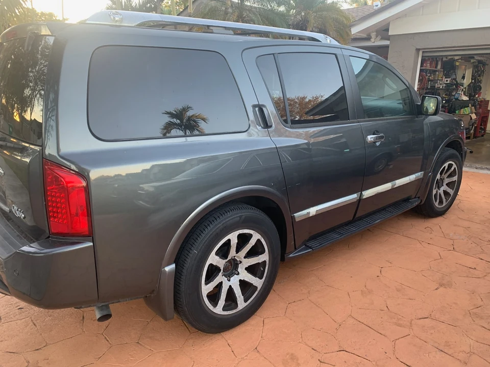 2008 Infiniti QX80 - Image 5 of 19