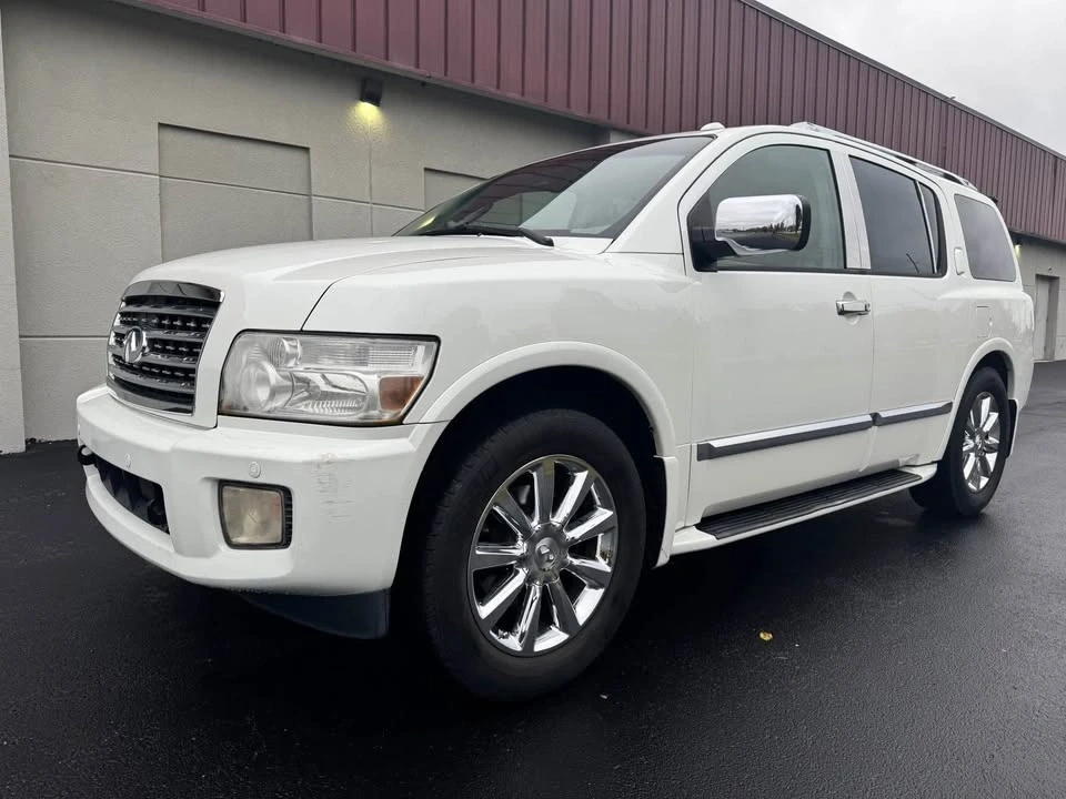 2008 Infiniti QX80 - Image 2 of 10
