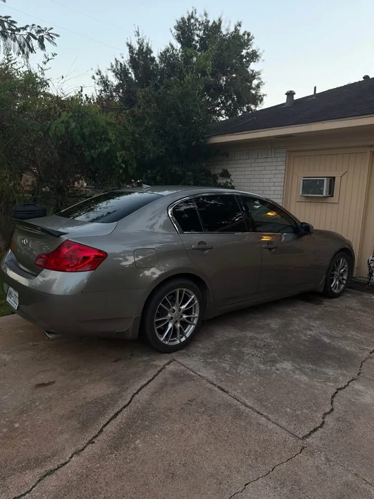 2008 Infiniti G35 4th Gen - Image 2 of 3