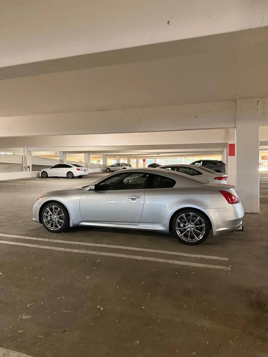 2008 Infiniti G35 4th Gen - Image 2 of 16