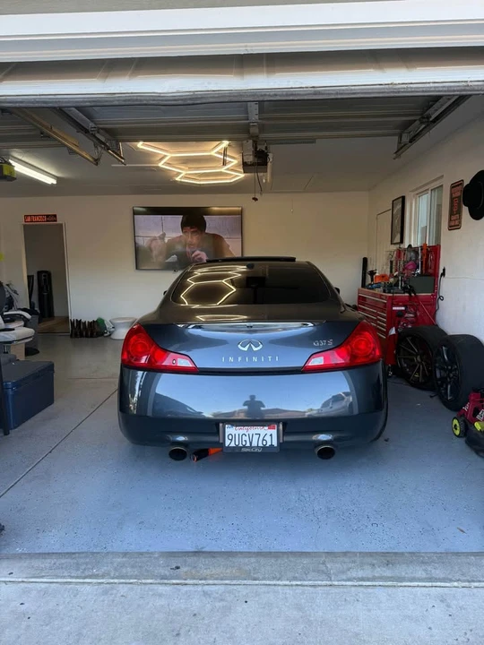 2008 Infiniti G35 4th Gen - Image 2 of 10