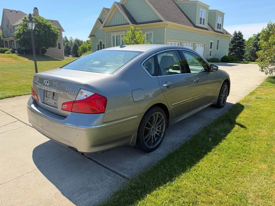 2008 Infiniti M 3rd Gen - Image 2 of 11