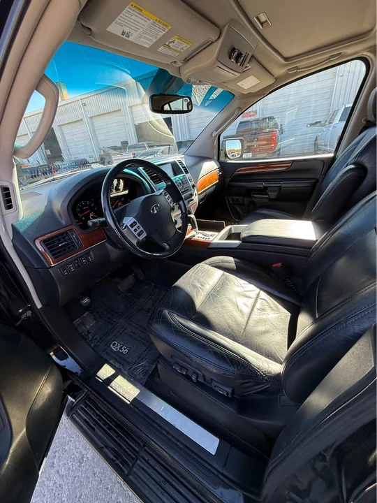 2008 Infiniti QX80 - Image 10 of 12