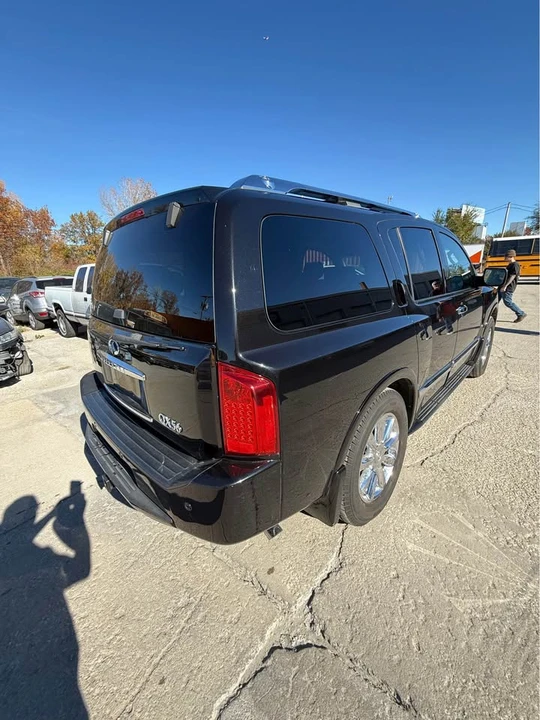 2008 Infiniti QX80 - Image 6 of 12