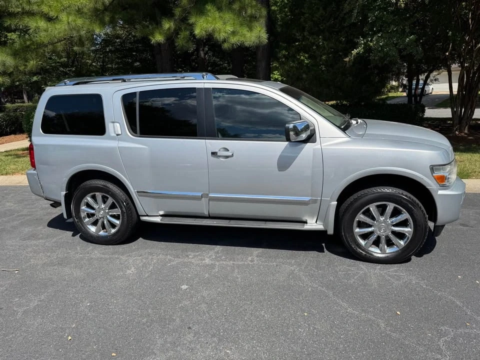 2008 Infiniti QX80 - Image 5 of 20