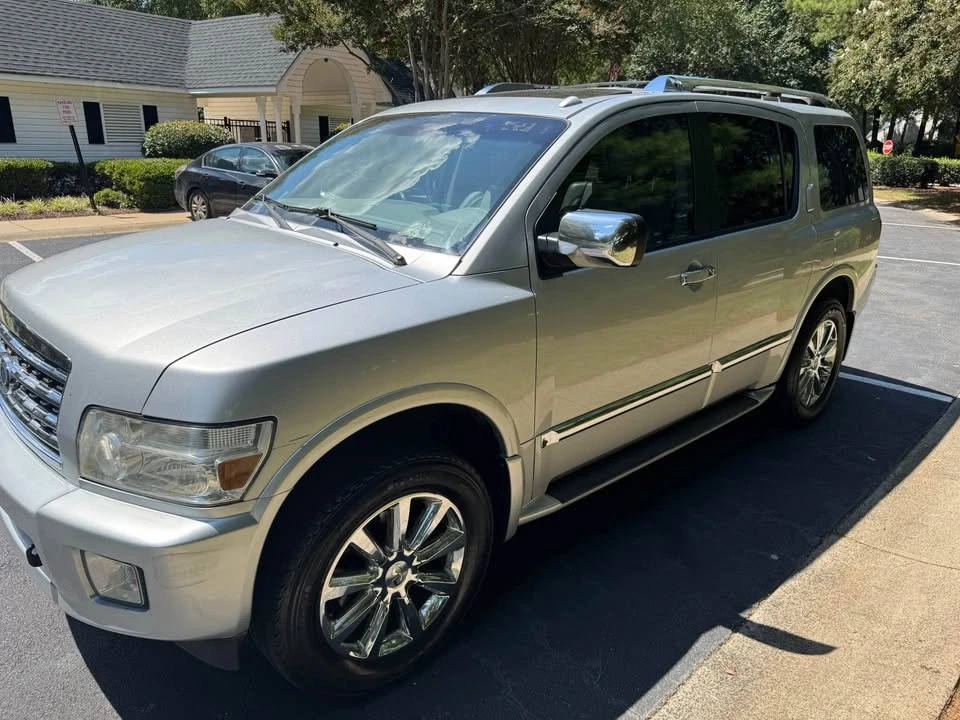 2008 Infiniti QX80 - Image 10 of 20
