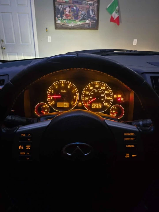 2008 Infiniti QX30 - Image 5 of 10